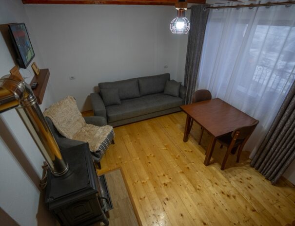 VILAT ALPINI LEPUSHE HOTEL VILLA - NORTH ALBANIA - FOTO TERENC PEPA (12)