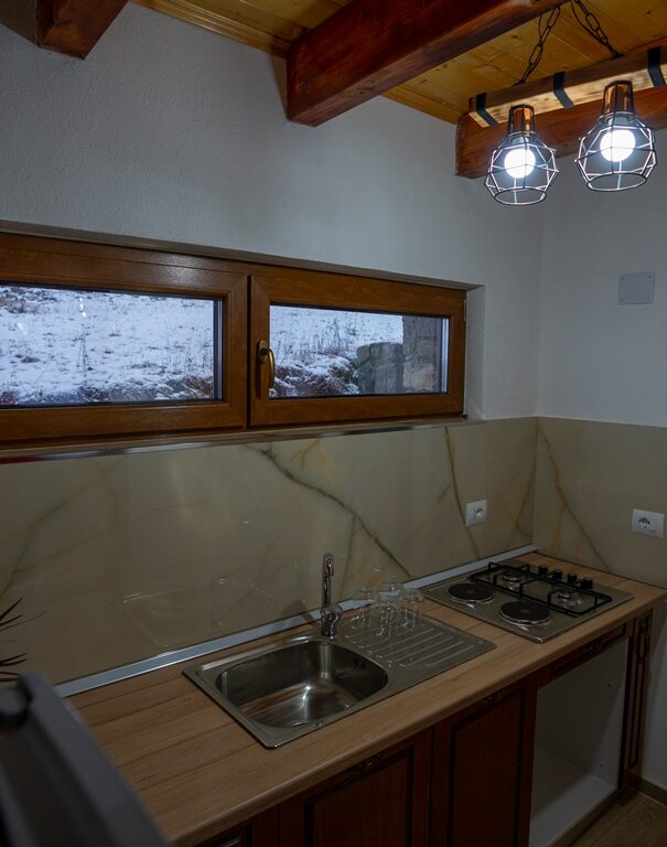 VILAT ALPINI LEPUSHE HOTEL VILLA - NORTH ALBANIA - FOTO TERENC PEPA (18)