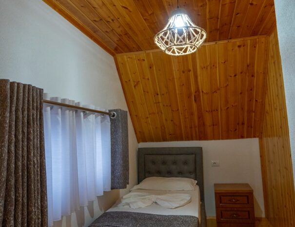 VILAT ALPINI LEPUSHE HOTEL VILLA - NORTH ALBANIA - FOTO TERENC PEPA (2)