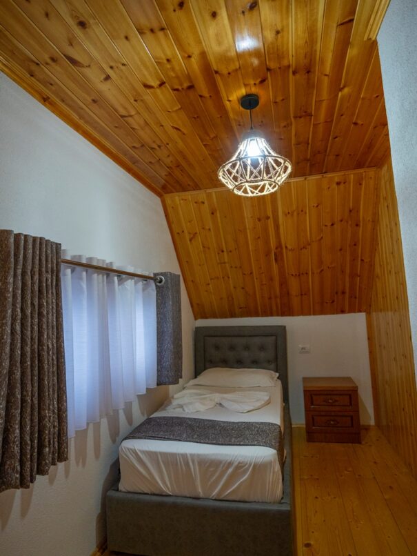 VILAT ALPINI LEPUSHE HOTEL VILLA - NORTH ALBANIA - FOTO TERENC PEPA (2)