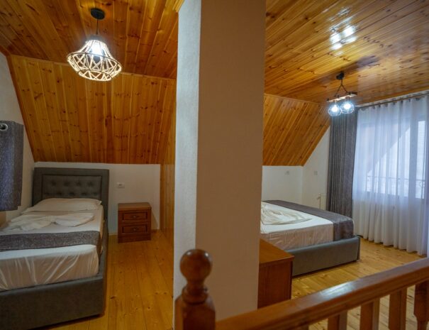 VILAT ALPINI LEPUSHE HOTEL VILLA - NORTH ALBANIA - FOTO TERENC PEPA (4)